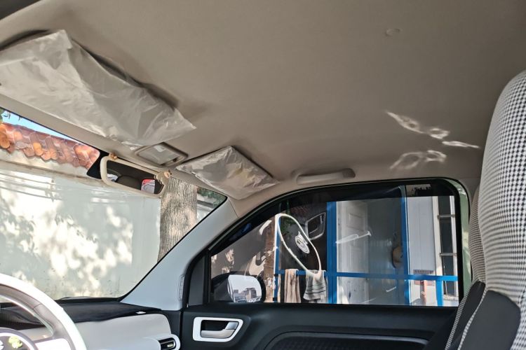 五菱汽车 宏光MINIEV 2024款 第三代 215km 青春版中控内饰22