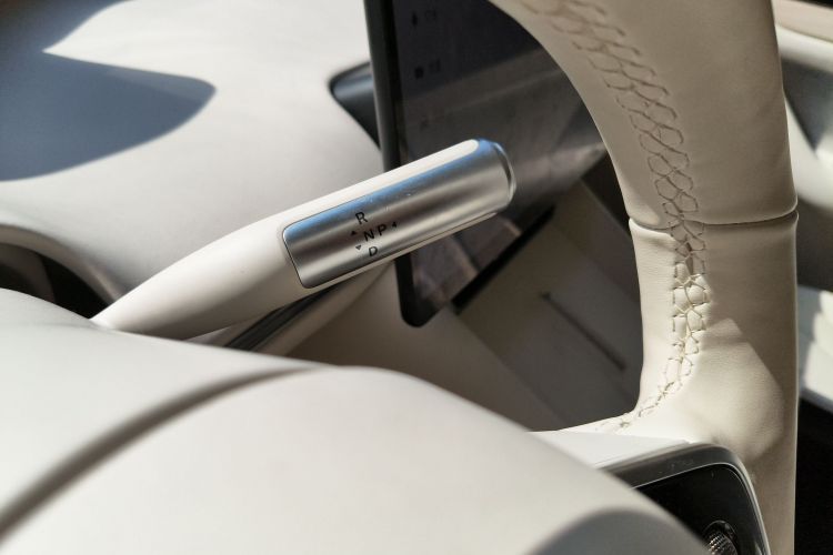 鸿蒙智行 智界R7 2025款 增程 251km Max中控内饰18