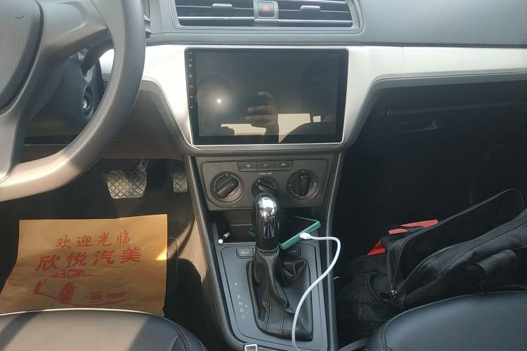 大众 2019款 朗逸启航 1.5L 自动风尚版 国VI中控内饰16