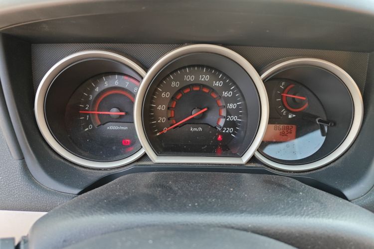 日产 轩逸 2019款 经典 1.6XE+ CVT智联领先版中控内饰14