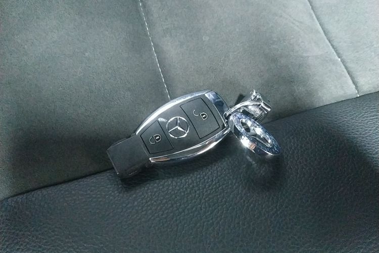 奔驰GLK级 2014款 GLK 200 标准型中控内饰7001