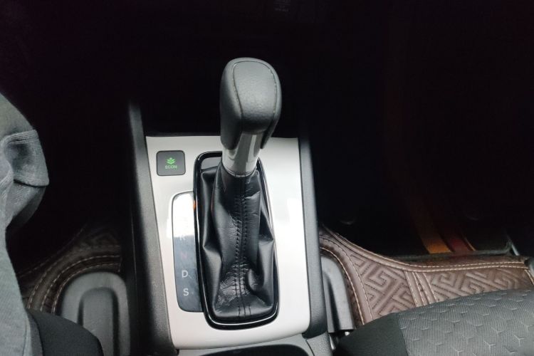 本田 飞度 2021款 1.5L CVT潮享版中控内饰18