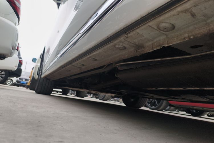 奔腾M9 2023款 2.0T 尊享型局部细节9002