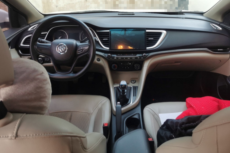 别克 英朗 2017款 15N 手动精英型中控内饰12