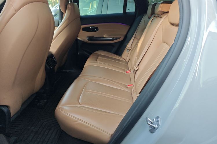 蔚来ES6 2020款 600KM 运动版中控内饰7004