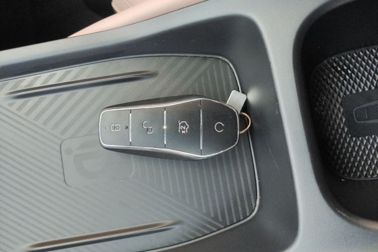 比亚迪 海鸥 2024款 荣耀版 405km 飞翔版中控内饰7001