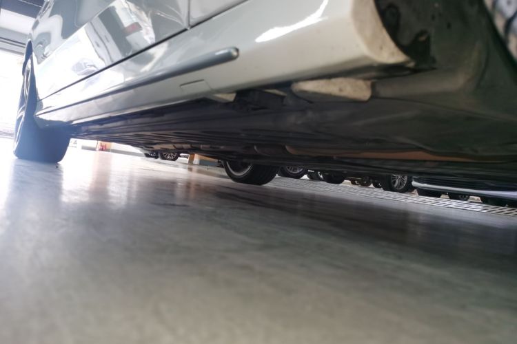 奔驰C级 2018款 C 200 L 运动版 成就特别版局部细节9001