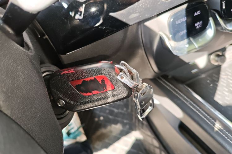 北京汽车 北京X3 2020款 1.5T 手动荣耀版PLUS中控内饰11