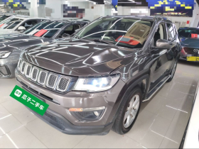 Jeep 指南者 2017款 200T 自动家享版