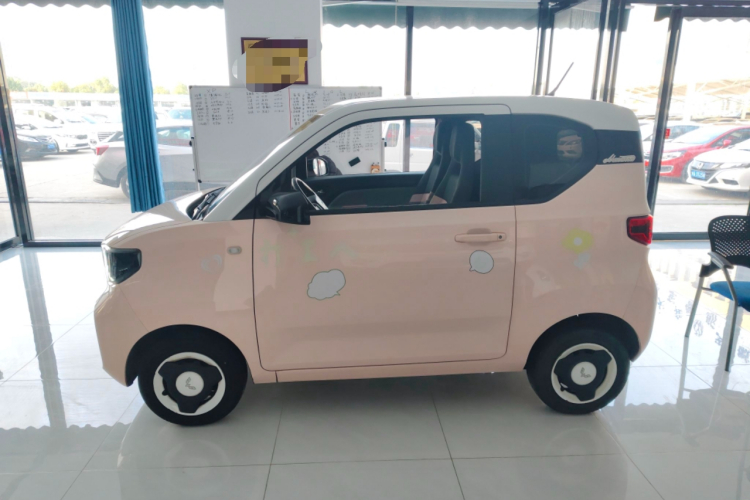 五菱汽车 宏光MINIEV 2021款 马卡龙臻享款 三元锂车身外观4