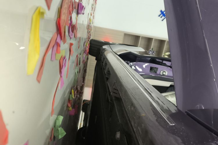 鸿蒙智行 智界S7 2024款 Pro 后驱长航版局部细节9001