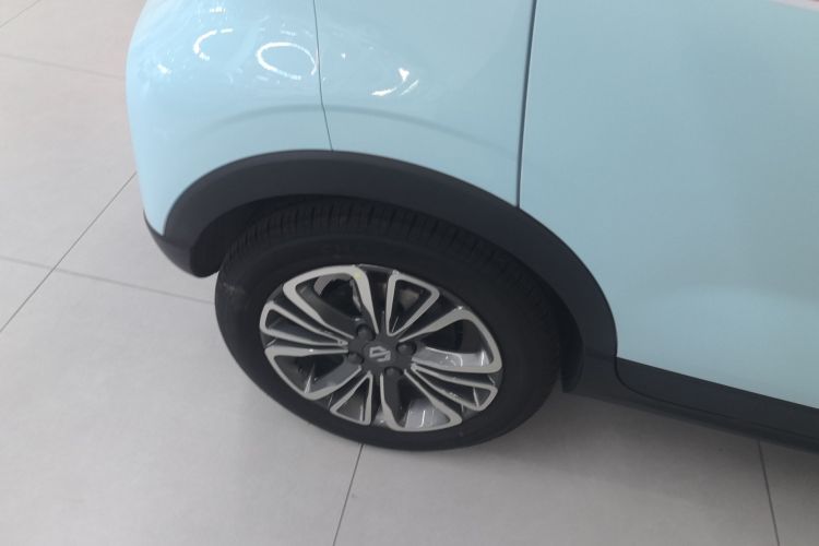 零跑汽车 零跑T03 2024款 403舒享版车身外观6008