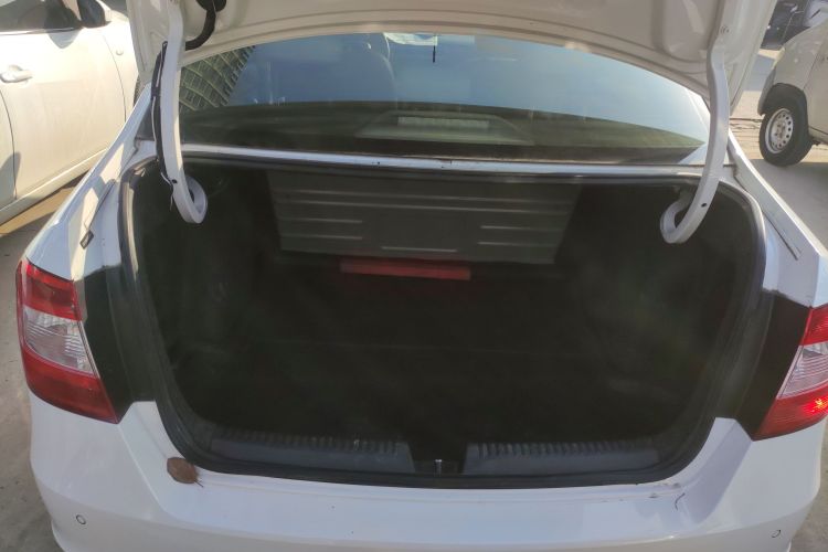 斯柯达 昕锐 2015款 1.6L 自动智选型局部细节23