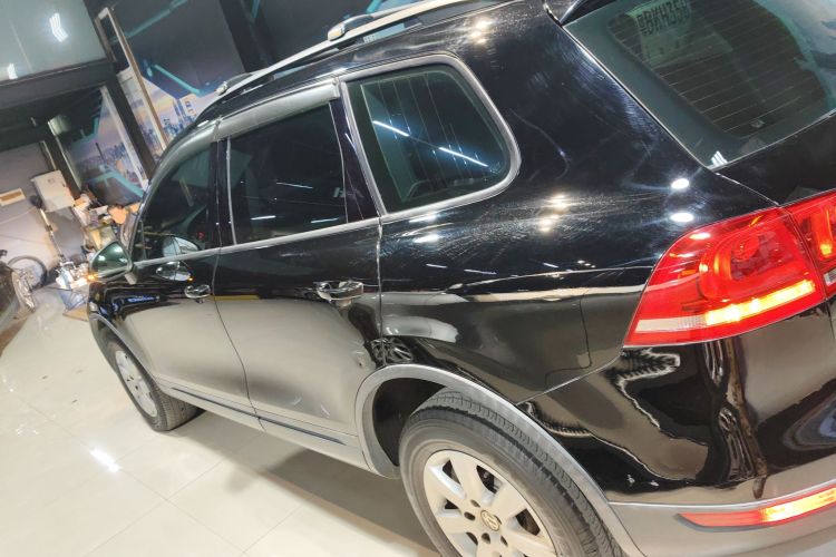 大众 途锐 2014款 3.0TSI 新锐版车身外观4