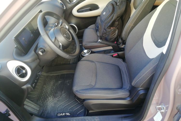 五菱汽车 五菱缤果 2023款 333km 快享款中控内饰19