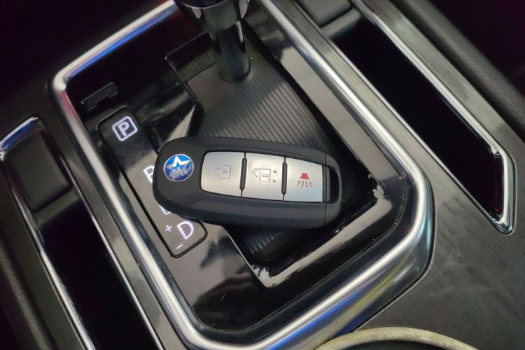 启辰T90 2017款 2.0L CVT智尚版中控内饰11