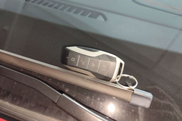 比亚迪 汉 2020款 EV 四驱高性能版旗舰型中控内饰11