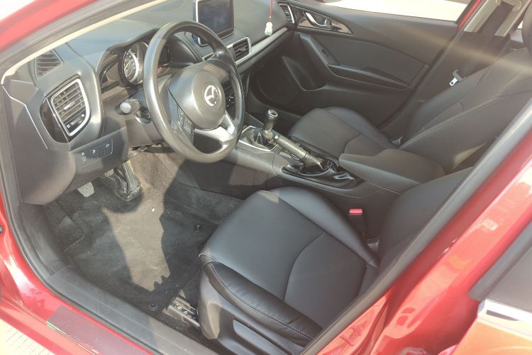 马自达3 昂克赛拉 2016款 三厢 1.5L 手动舒适型中控内饰19