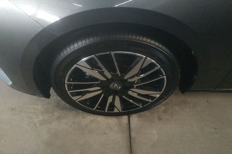 长安 逸动 2026款 第四代 1.5T 500Bar 智享型车身外观6002