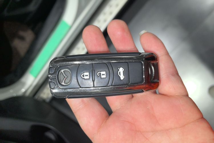 马自达CX-5 2015款 2.0L 自动两驱都市型中控内饰7001