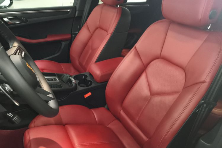 保时捷 2022款 Macan 2.0T中控内饰19