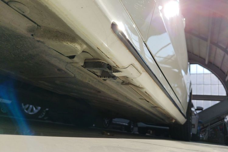 奔驰C级 2020款 C 260 运动版局部细节9002