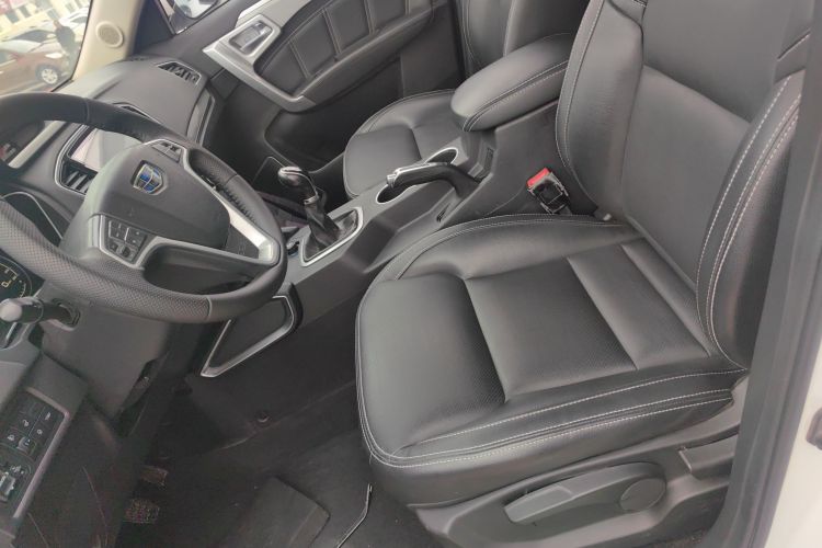 吉利汽车 远景X6 2016款 1.8L 手动豪华型中控内饰19