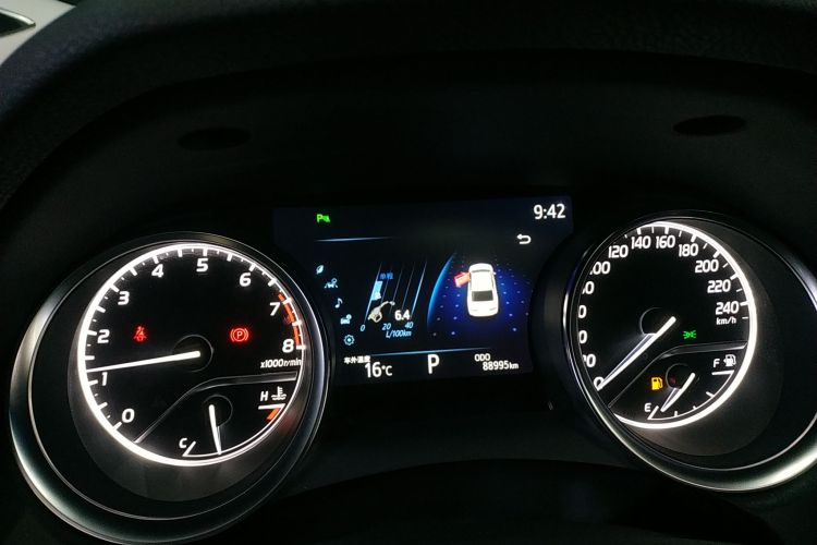 丰田 凯美瑞 2019款 2.0G 豪华版 国VI局部细节14