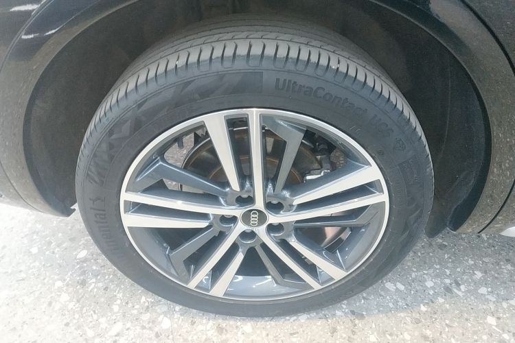 奥迪Q5L 2022款 40T 时尚动感型车身外观6008