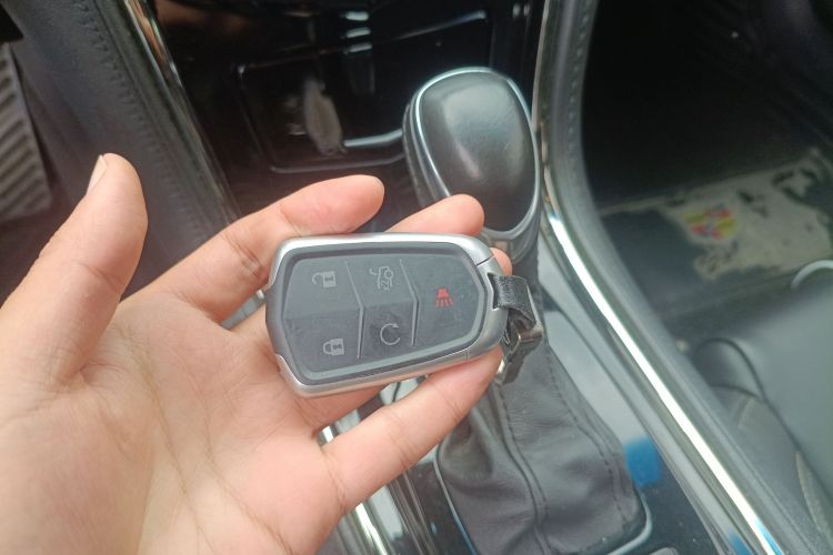 凯迪拉克ATS-L 2017款 28T 技术型中控内饰11