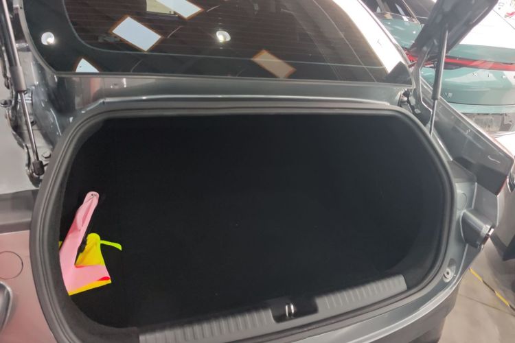 小鹏P7 2021款 480E局部细节23