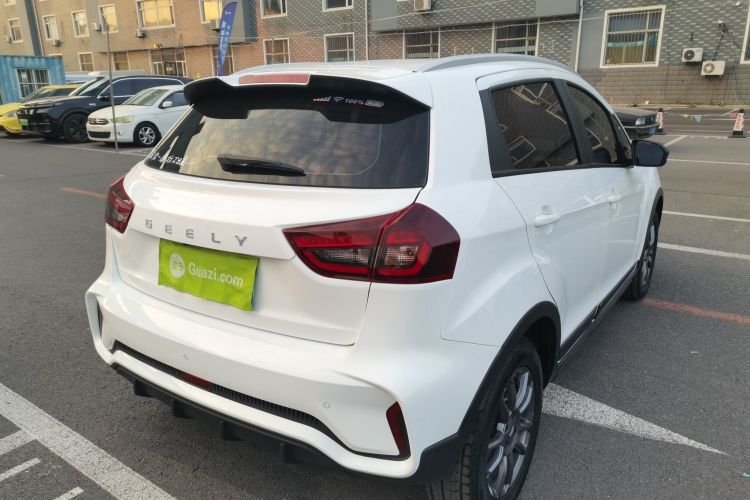 吉利汽车 远景X3 2021款 PRO 1.5L CVT尊贵型车身外观6005