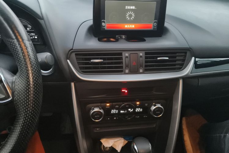马自达CX-4 2018款 2.0L 自动两驱蓝天探索版 国V中控内饰16