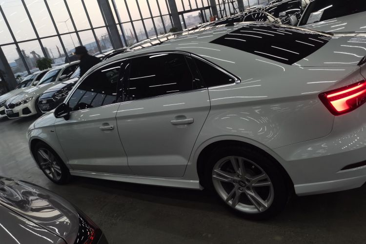 奥迪A3 2020款 Limousine 35 TFSI 时尚型 国VI车身外观4