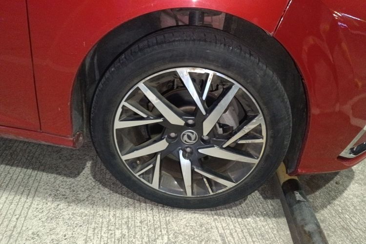 东风风神 奕炫 2020款 230T 自动炫目版车身外观10