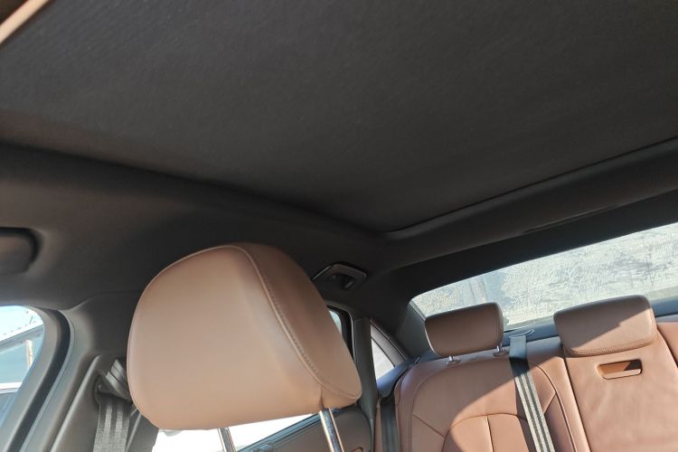 奥迪A6L 2018款 30周年年型 45 TFSI quattro 运动型局部细节22