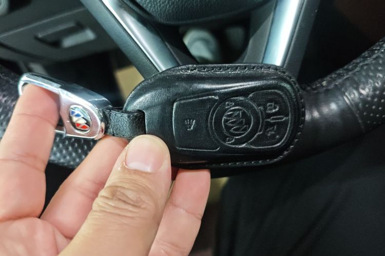 别克 昂科威 2018款 28T 四驱精英型中控内饰11