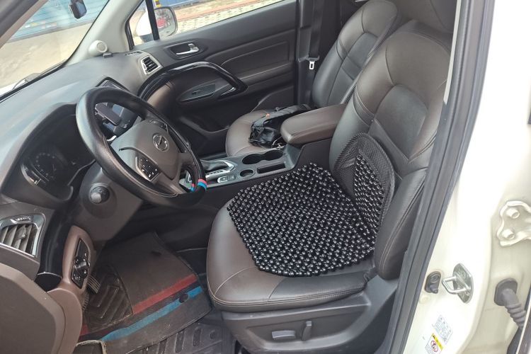 广汽传祺 传祺GS4 2016款 235T G-DCT豪华版中控内饰19