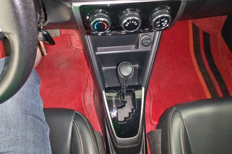 丰田 YARiS L 致炫 2021款 致炫X 1.5L CVT豪华版局部细节18