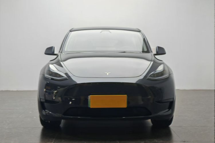 特斯拉 Model Y 2024款 后轮驱动版车身外观2