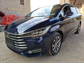 比亚迪 宋MAX 2019款 1.5T 自动智联睿逸天窗型 6座 国VI