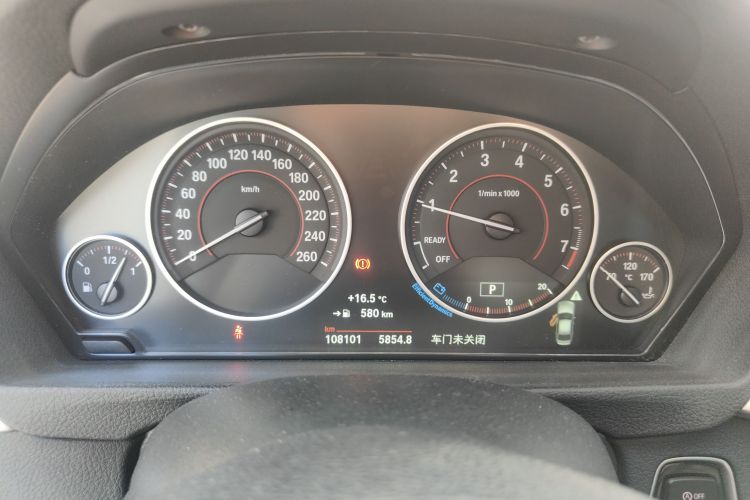 宝马3系 2017款 320Li M运动型中控内饰14