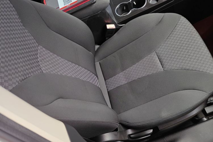 广汽传祺 传祺GS5 2014款 2.0L 自动两驱超享版局部细节41