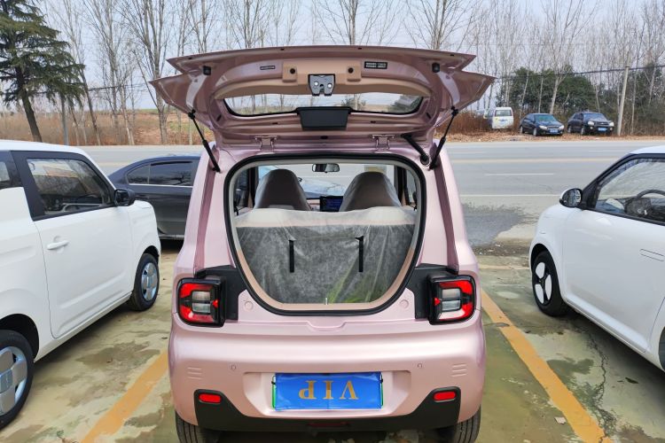 吉利银河 2024款 熊猫mini 200km 耐力熊局部细节23