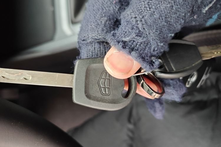 吉利汽车 帝豪 2026款 第4代 400万纪念款 1.5L 手动超越型中控内饰11