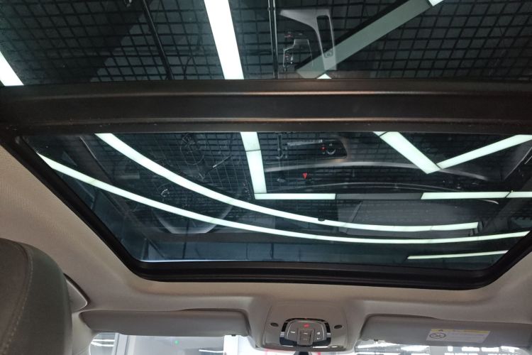 奥迪A4L 2019款 40 TFSI 时尚型 国VI局部细节22