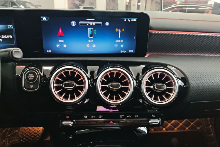 奔驰A级 2024款 A 200 L 时尚型中控内饰16