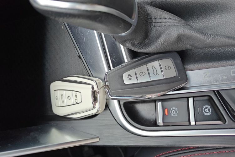 吉利汽车 缤瑞 2020款 1.4T CVT亚运版中控内饰11