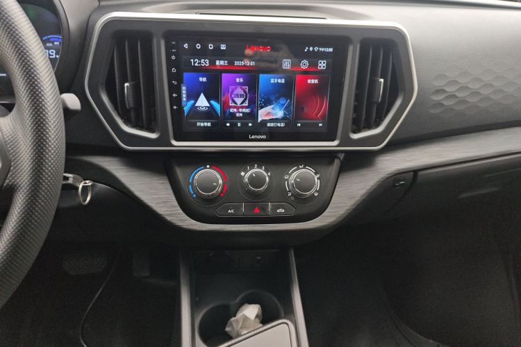 长安凯程 长安睿行EM60 2025款 客运版 舒适型 6座 240km 对开门 60kW中控内饰16