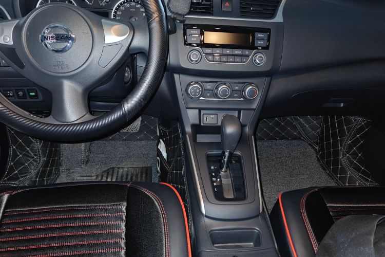 日产 轩逸 2024款 经典 1.6XE CVT舒适版中控内饰16